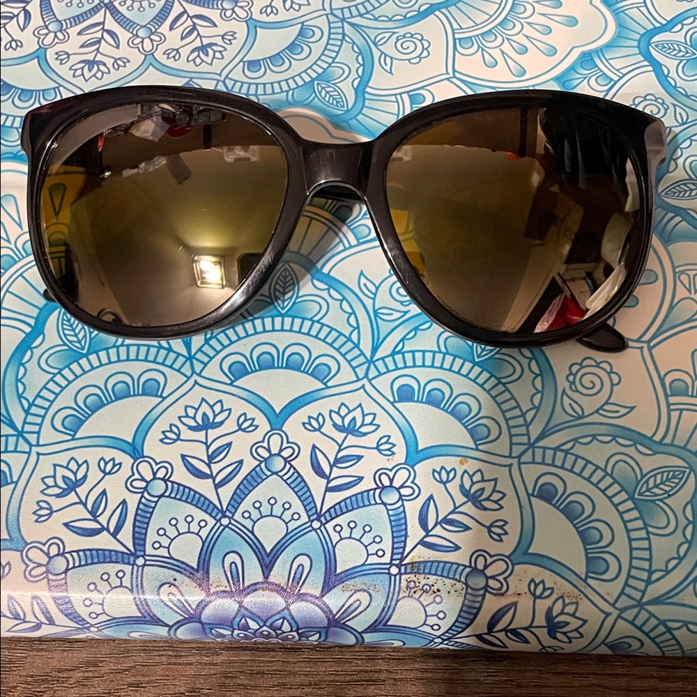 Vuarnet VL0002 OG Cat eyes. Black Sunglasses with Brown Mirrored Lenses.